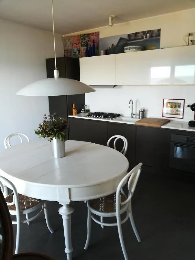 Casettalmar Apartment Bari Italy